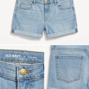 Old Navy Light Wash Denim Mid-Rise Cuffed Women's Shorts